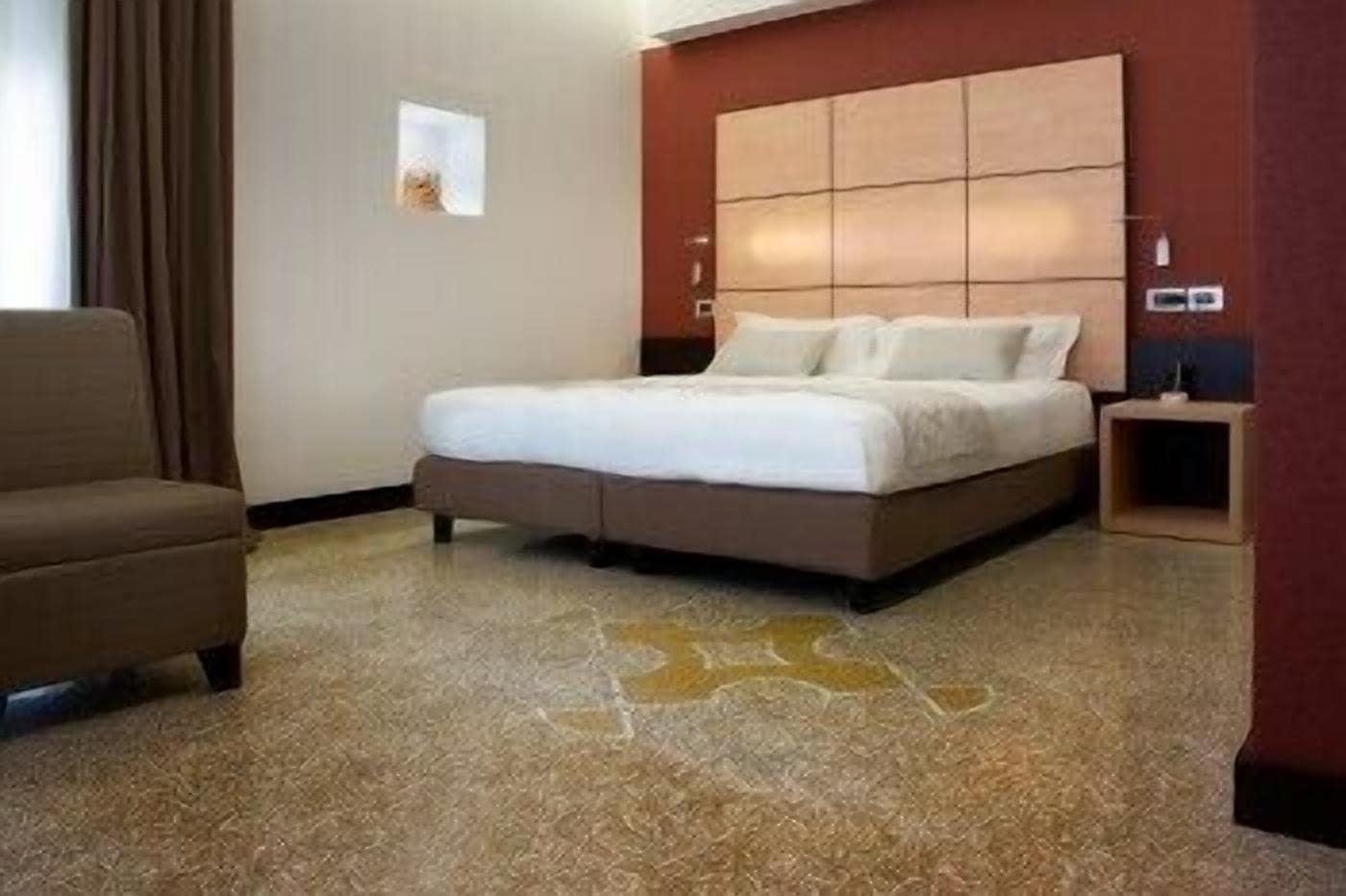 Hotel Cimarosa Neapel Zimmer foto